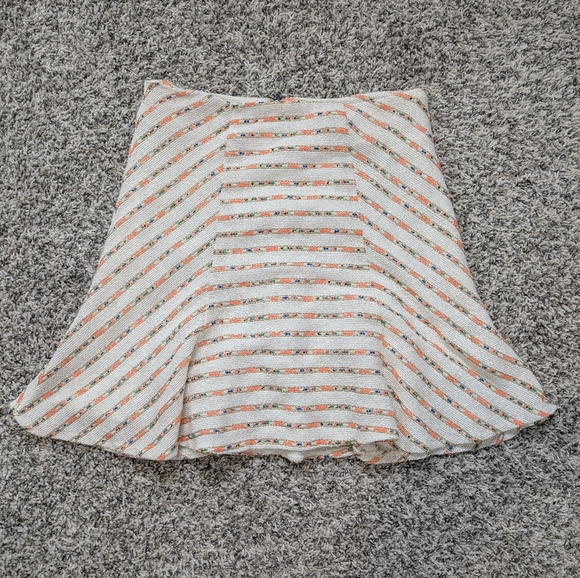 💘 Anthro Maeve Lucaya Swing Skirt 4 Metallic Stripe Knit Ivory Gold Zipper - Picture 2 of 6